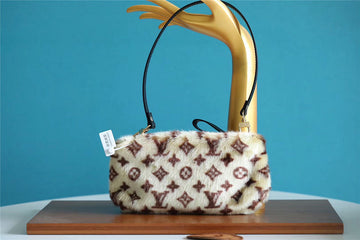SS Fashion Lu-Vi bags - 8402