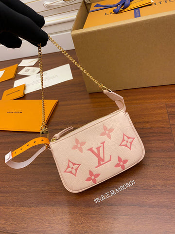 LOV - SS - 1049