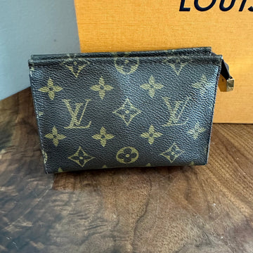 The Junco -CS Monogram Pouch
