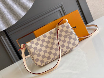 SS Fashion Lu-Vi bags - 17061