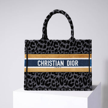 DIR1286 Book Tote BIG size 41.5cm 36.5cm Embroidery LOGO red Handbag grey Mizza