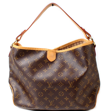 Delightful PM Monogram