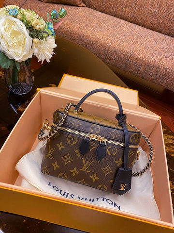 SS Fashion Lu-Vi bags - 17182