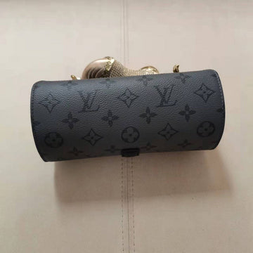LOV - SS - 1760
