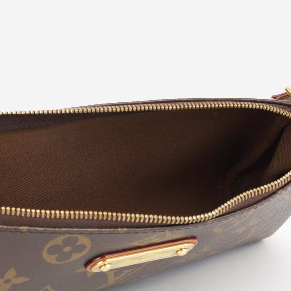 Eva Clutch