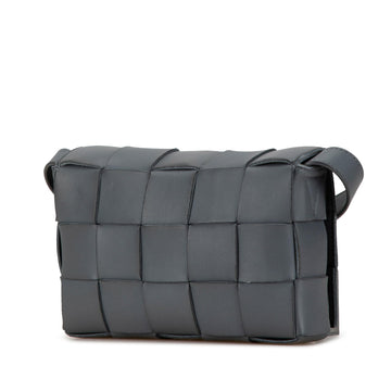 Bottega Veneta Calfskin Intrecciato Cassette Crossbody (SHG-QKpHOv)