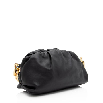 Bottega Veneta Calfskin The Chain Pouch (SHF-6ijP3Y)