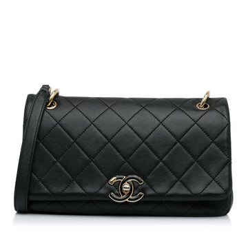 Chanel Large Lambskin Twist Chain Enamel CC Flap (SHG-D7y7tJ)