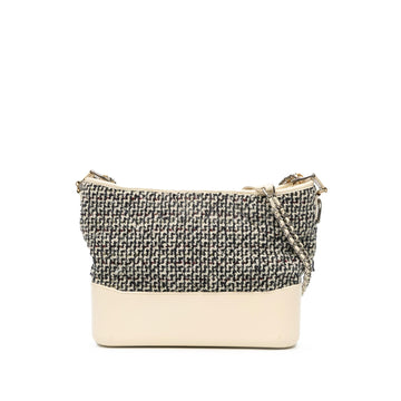 Chanel Medium Tweed and Lambskin Gabrielle Crossbody (SHG-gi8Xjt)