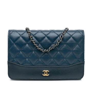 Chanel Quilted Aged Calfskin Gabrielle Wallet On Chain (SHG-BAPP5o)