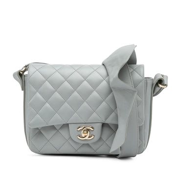 Chanel Quilted Calfskin Bolero de Chanel Flap (SHG-EQ5cOE)