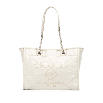 Chanel Small Glazed Calfskin Deauville Tote (SHG-qABtQL)