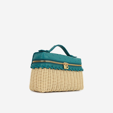 Extra Pocket L19 East West Ostrich