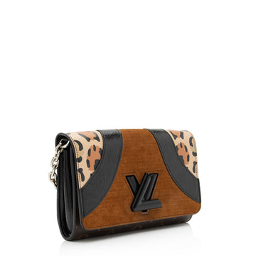 Louis Vuitton Suede Calfskin Wild Leopard Print Twist Chain Wallet (SHF-640zA2)