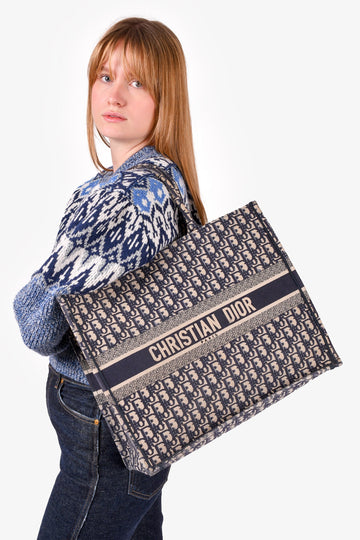 Christian Dior 2018 Blue Oblique Embroidery Book Tote with Schoen/Beautiful Embroidery