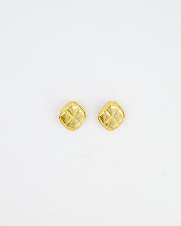 Chanel Vintage Yellow Gold Matelasse Diamond Shaped Clip On Earrings