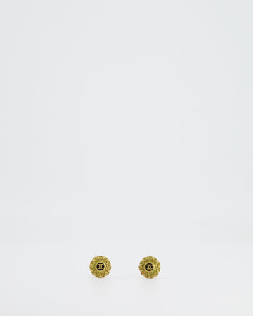 Chanel Vintage Yellow Gold and Black CC Logo Round Clip-On Earrings