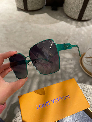 SS - LOV Sunglass - 031