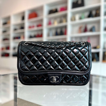 Classic Twist Timeless Jumbo Patent With Lambskin Black No 18