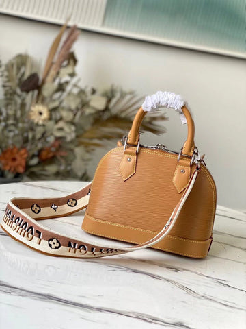SS Fashion Lu-Vi bags - 17145