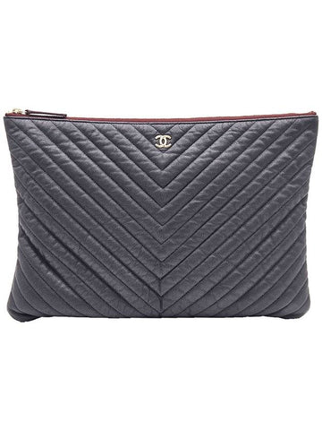 Chanel A82552 Black Caviar Chevron Gold Plated CC Logo Classic Large Pouch Clutch 27th Chanel