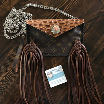 The Fringed Wren - CognacVS Wristlet/Crossbody/Clutch Bag