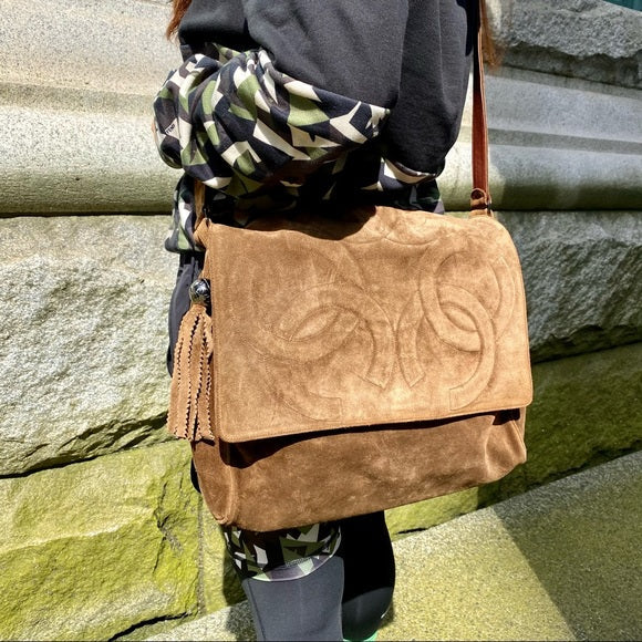 CHANEL TRIPLE CC MESSENGER SUEDE crossbody bag