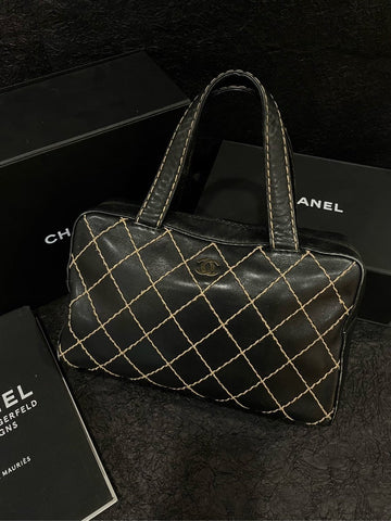 SALE?ü§ë‚ùóÔ?èChanel Vintage Stitches Boston Bowling Bag Black Leather